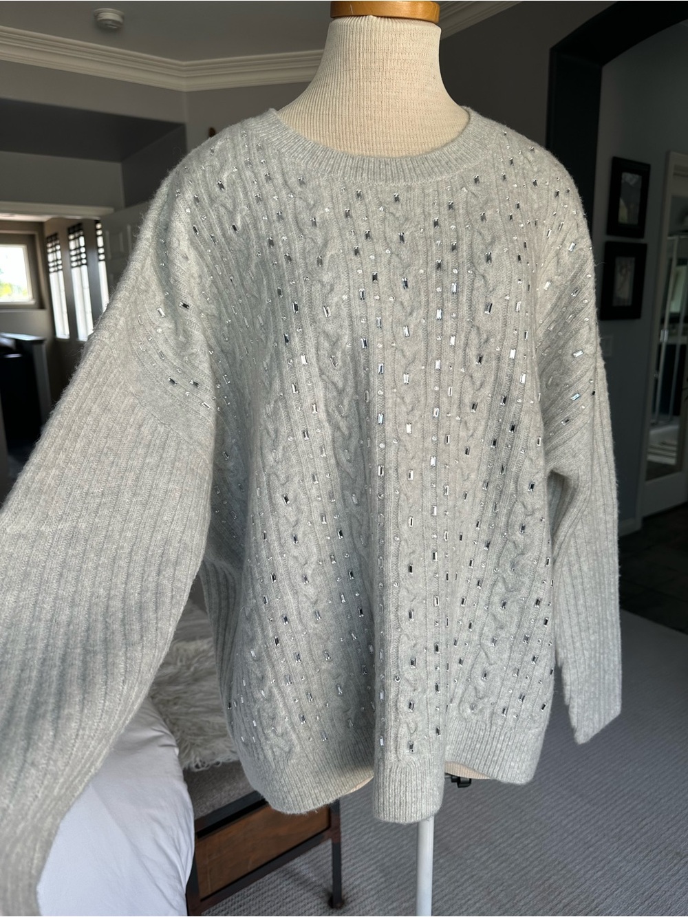 Nordstrom NWT Sparkle Cable Knit Sweater, Light Gray, size XL - Picture 4 of 11